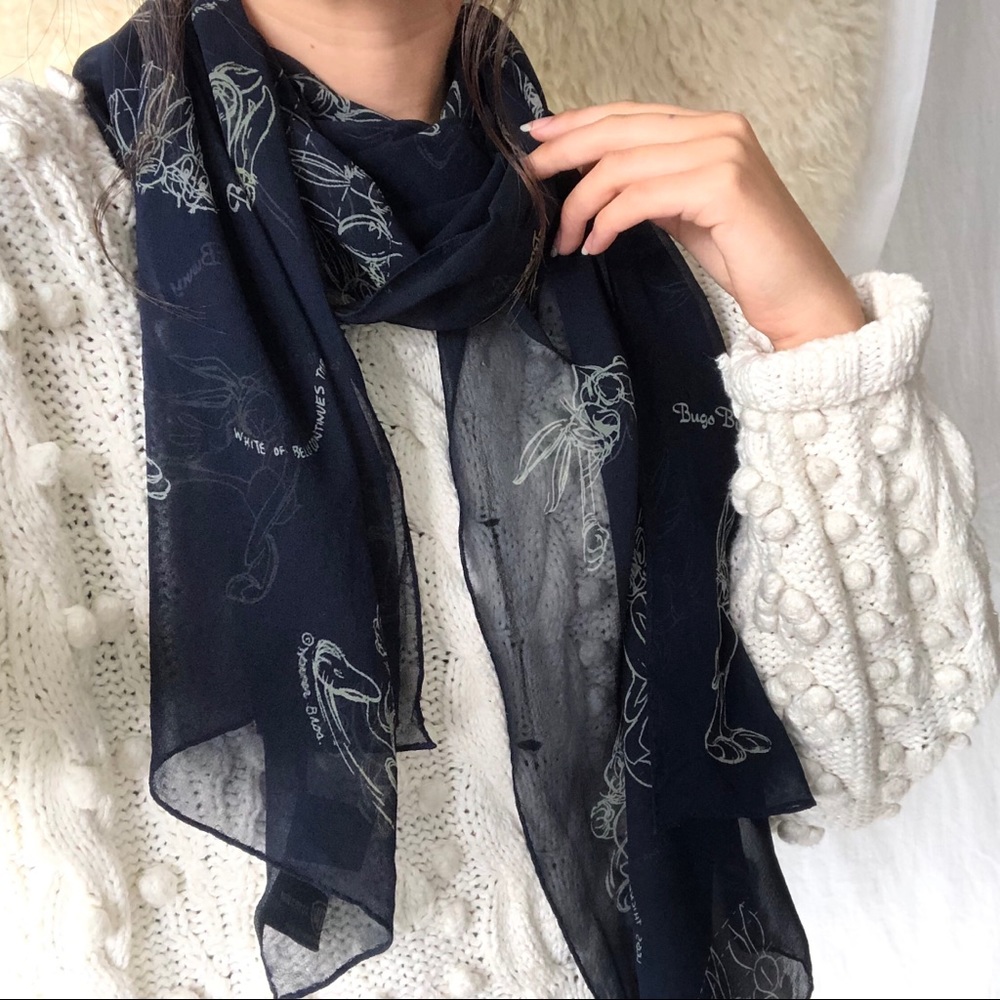 VINTAGE/ silk bugs bunny scarf